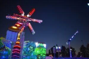 foire saint jean strasbourg - manège poseidon raches top scan