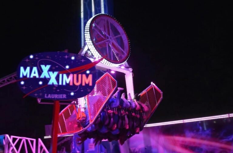 manège maxximum - Maxximum - Toboggan - Dir. Laurier