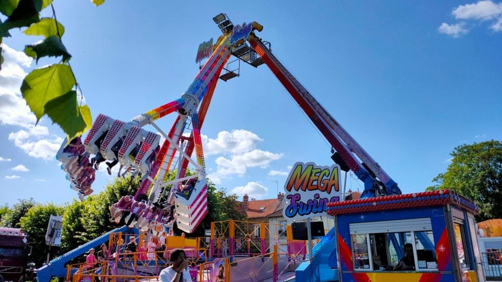 manège mega swing