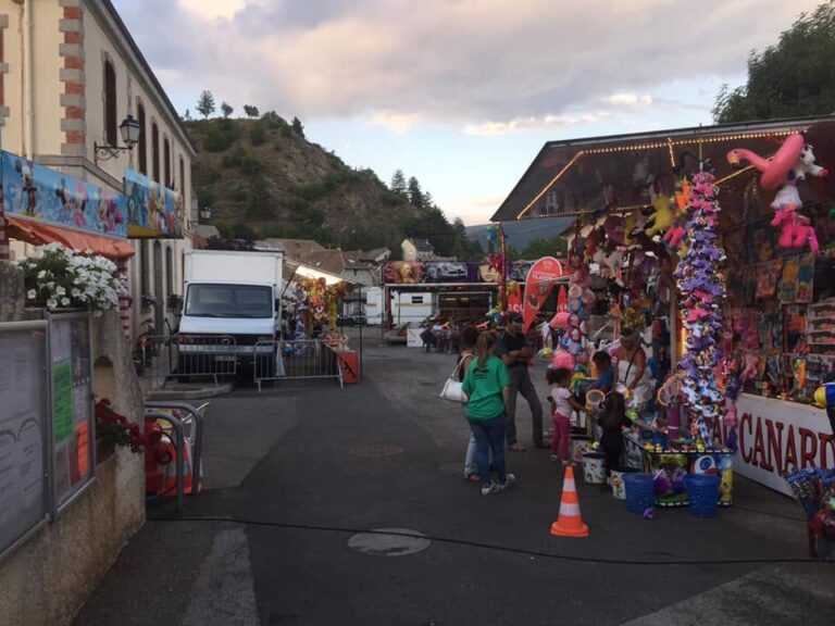 Fête votive La Roche-des-Arnauds